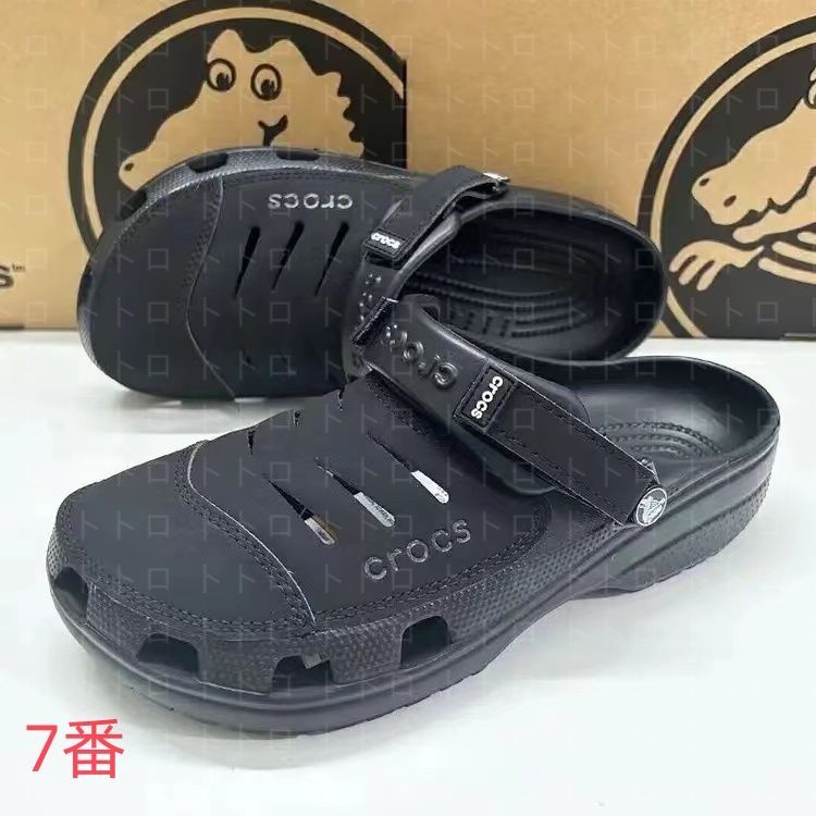 新品 未使用  CROCS  クロックス  ビーチサンダル・シャワーサンダル 男女兼用