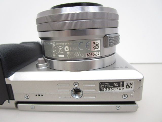 送料無料】☆美品☆SONY α6000 ILCE-6000L パワーズームレンズ