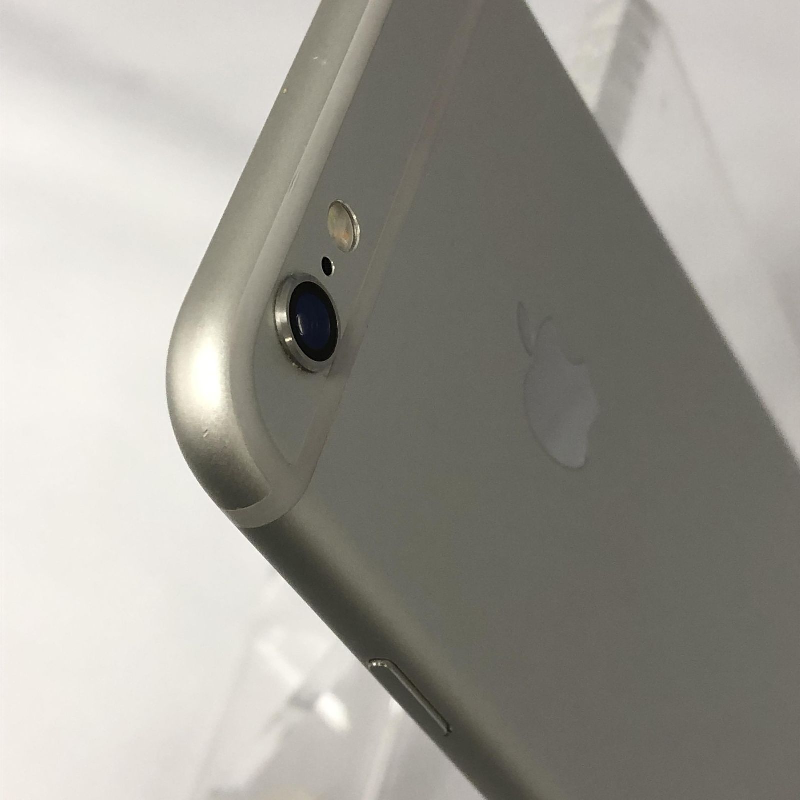 キズあり品】iPhone 6s/16GB/358572072992262 キズあり品】iPhone 6s/16GB/358572072992262