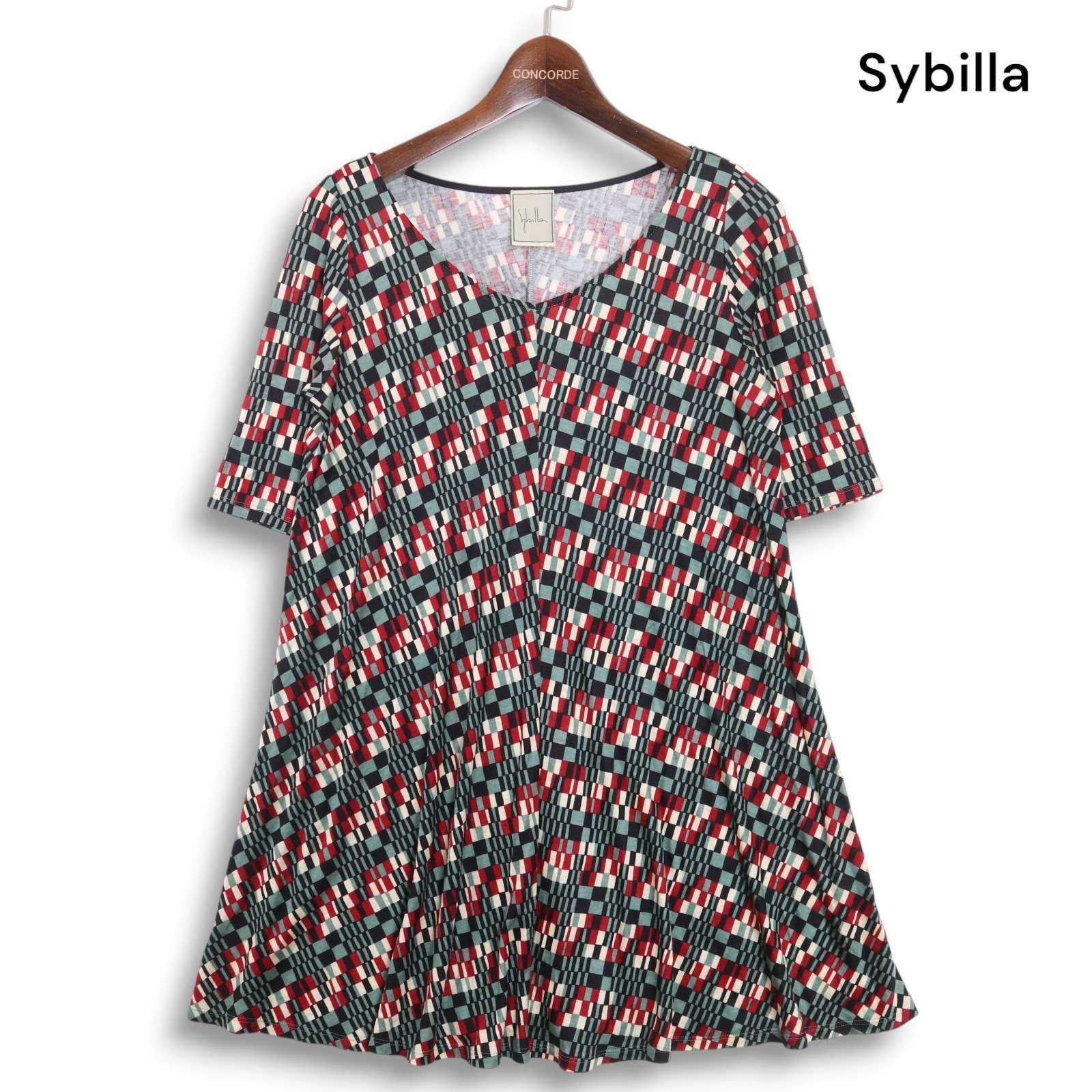 美品✨シビラ ロングワンピース 幾何学柄 モノトーン フレア コットン M 美品✨シビラ ロングワンピース 幾何学柄 モノトーン フレア