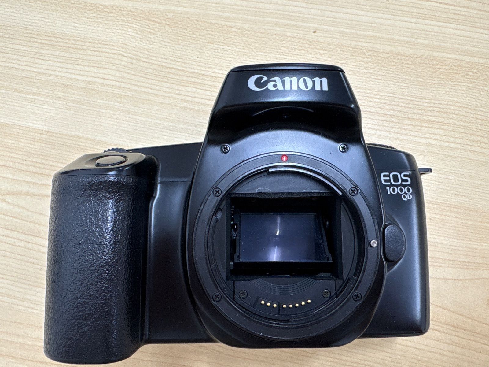 キヤノン Canon EOS1000QD 一眼レフカメラ 35mm★豪華セット キヤノン Canon EOS1000QD 一眼レフカメラ 35mm☆豪華セット