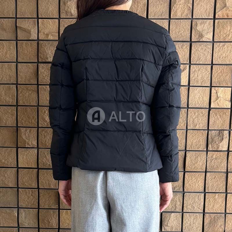 タトラス ダウンジャケット ブレヴァ 高級ダウン 02 23年 ブラック タトラス TATRAS TATRAS ダウンジャケット BREVA ブレヴァ ノーカラー