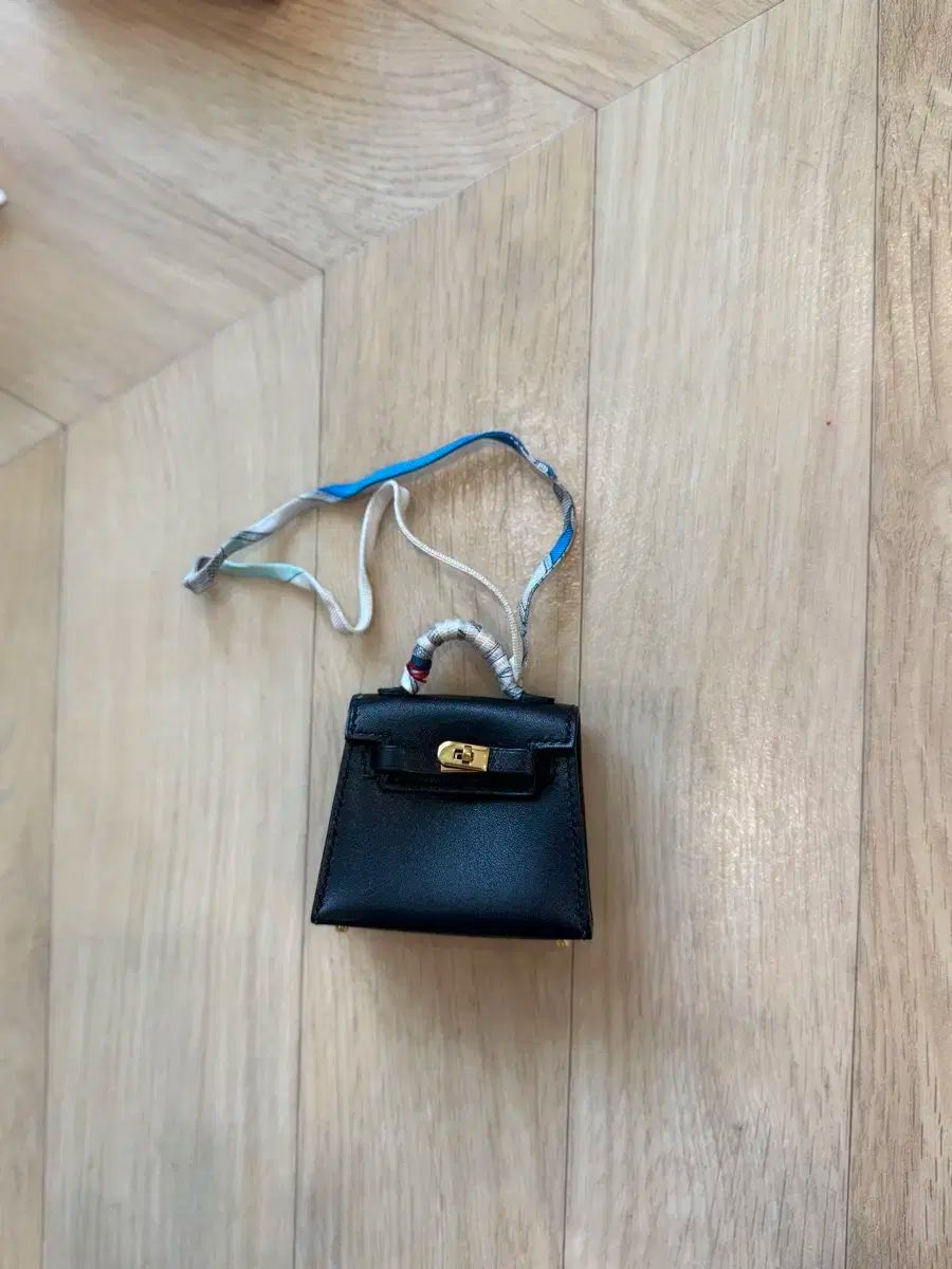 Takoさん専用】HERMES エルメス_手袋 グローブ ケリーバッグチャーム Takoさん専用】HERMES エルメス_手袋 グローブ ケリーバッグ