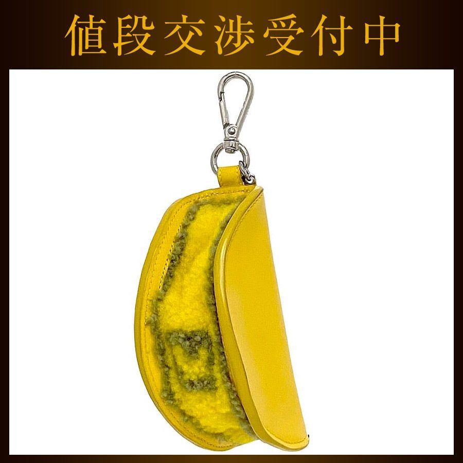 送料無料】 フェンディ チャーム ポーチ ec-23722 イエロー 7AR706 美  