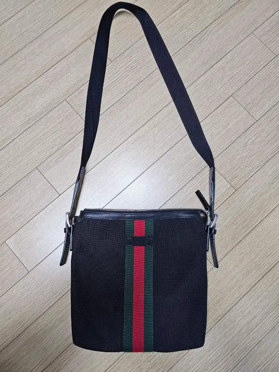 GUCCI グッチ メンズ クロスバッグ