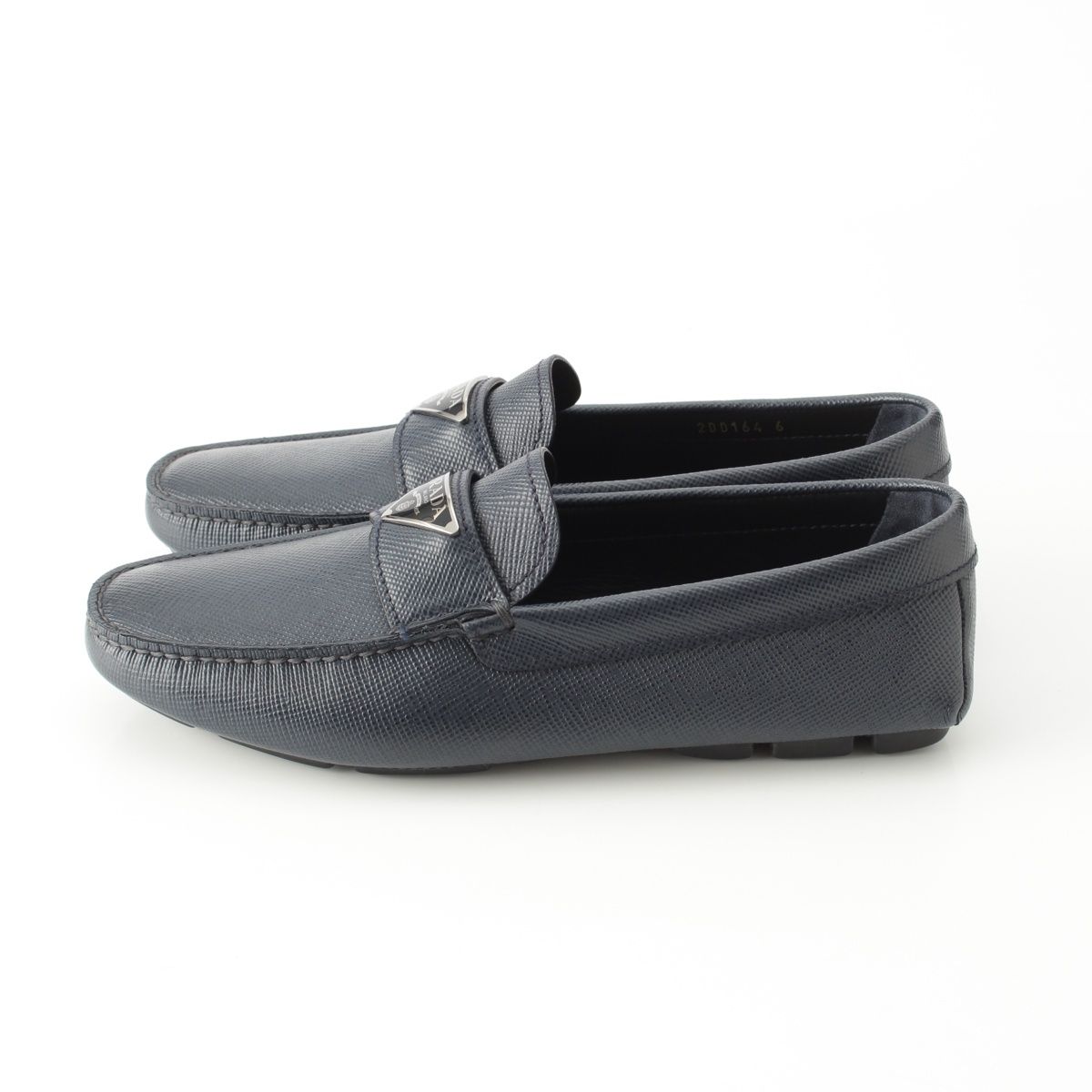 プラダ レザー トライアングルロゴ 三角プレート ドライビング