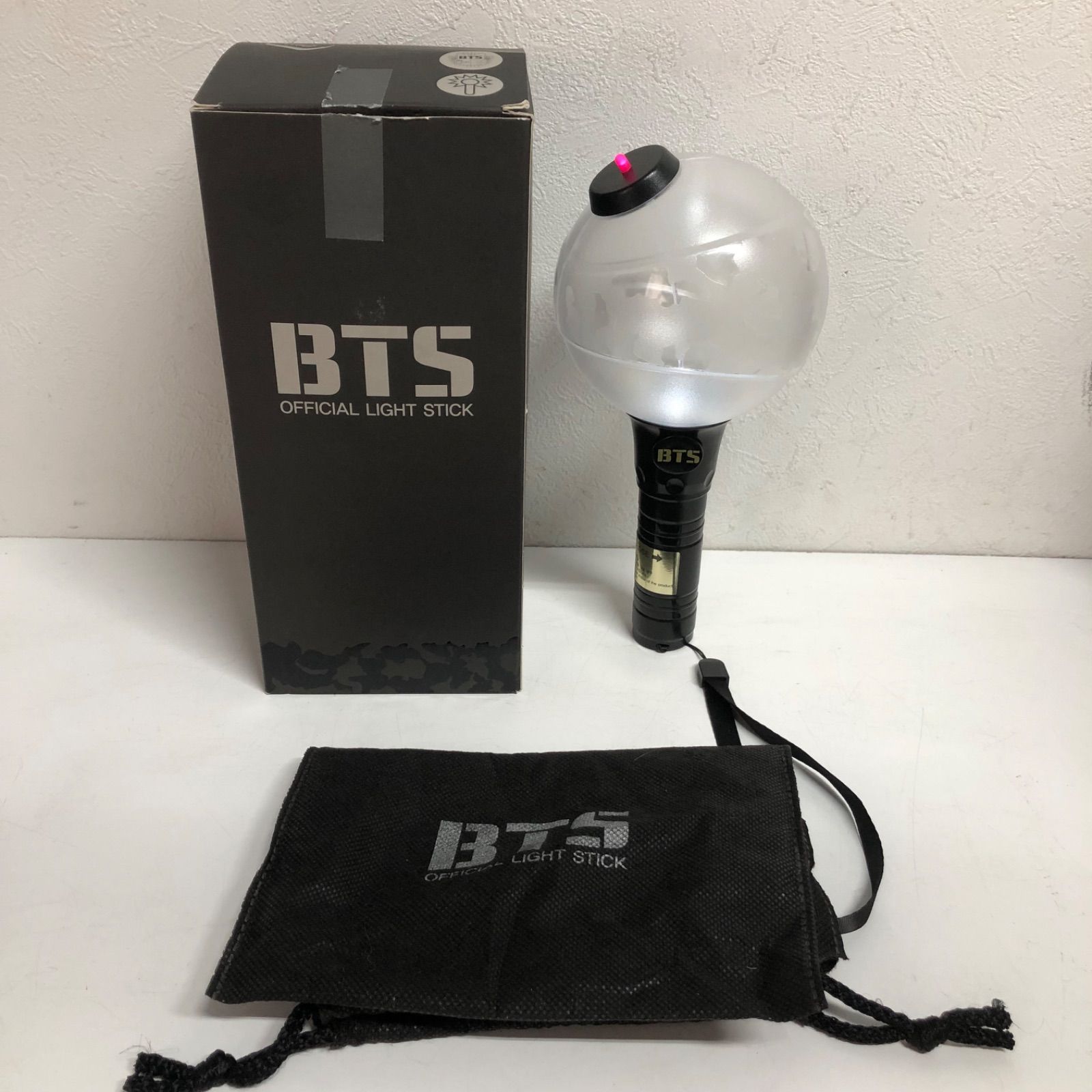 ☆BTS 日本初スタジアム公演 2枚組DVD 初回限定盤、ペンライト×2