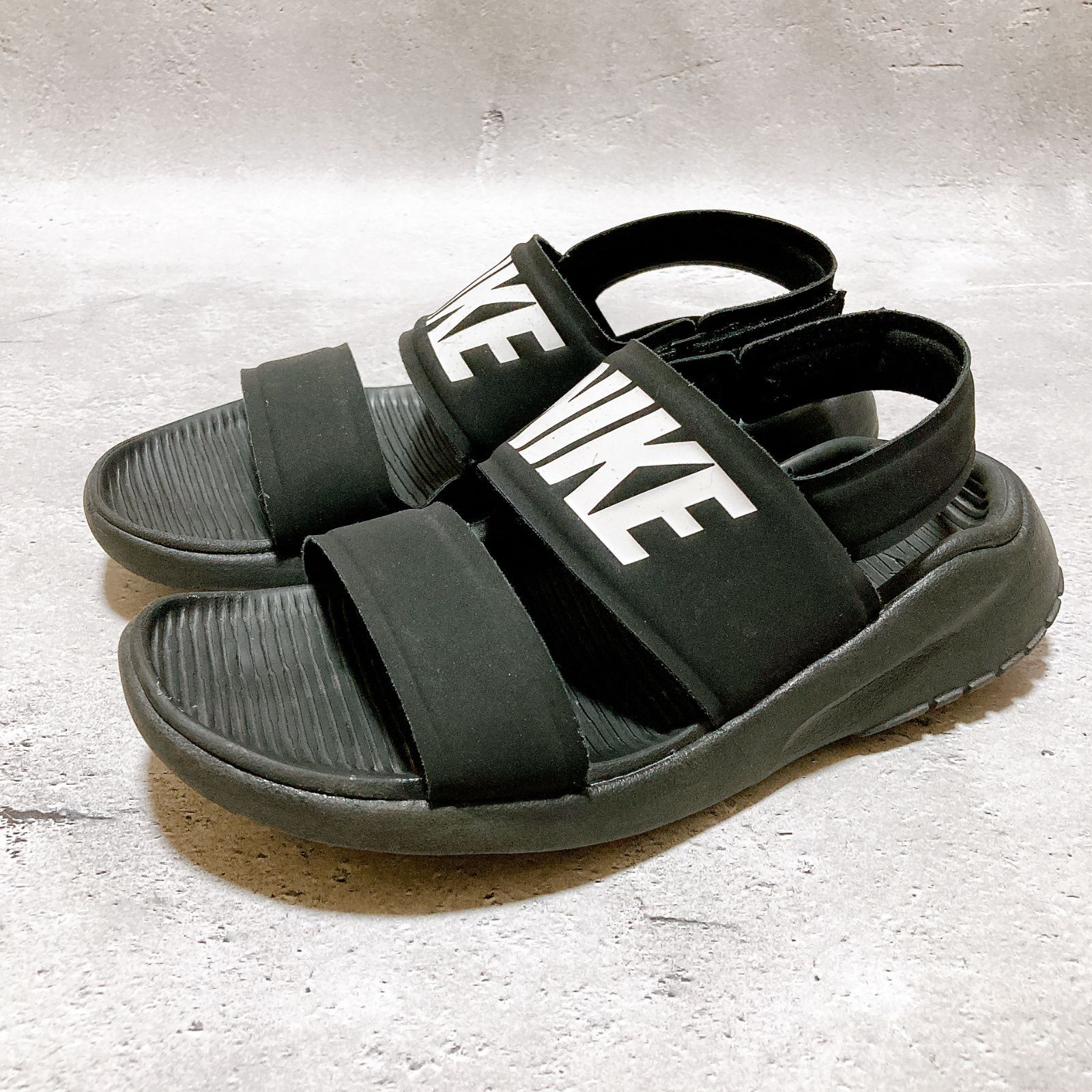 NIKE TANJUN SANDAL 23cm