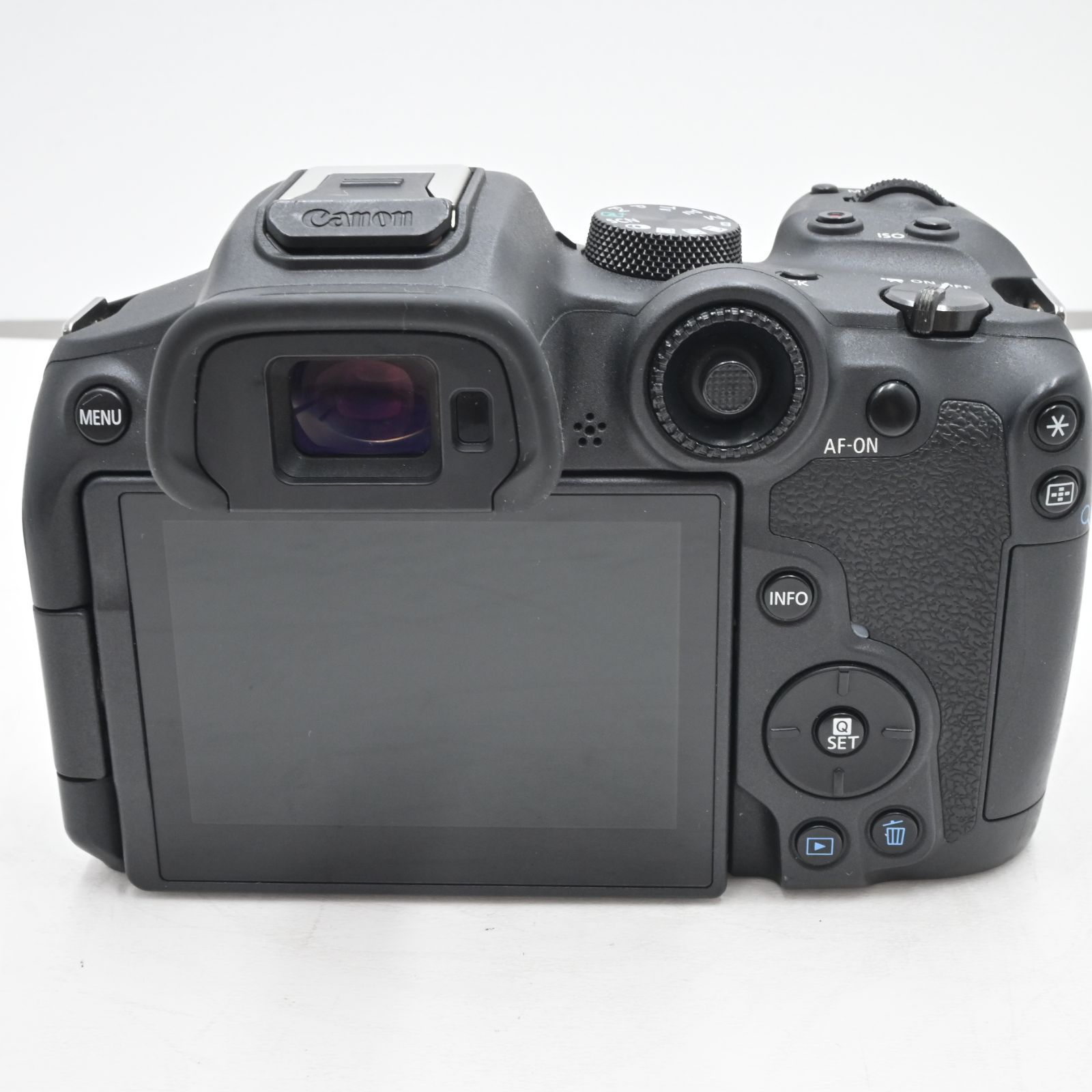 ショット数『11000以下』（6％使用）キヤノン EOS R7 ボディ
