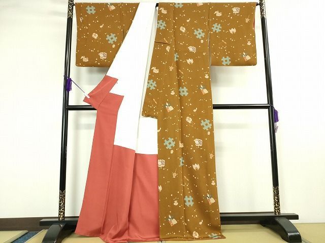 平和屋着物○人形作家・ホリヒロシ 訪問着 刺繍 宝尽くし 暈し染め 鬼しぼ