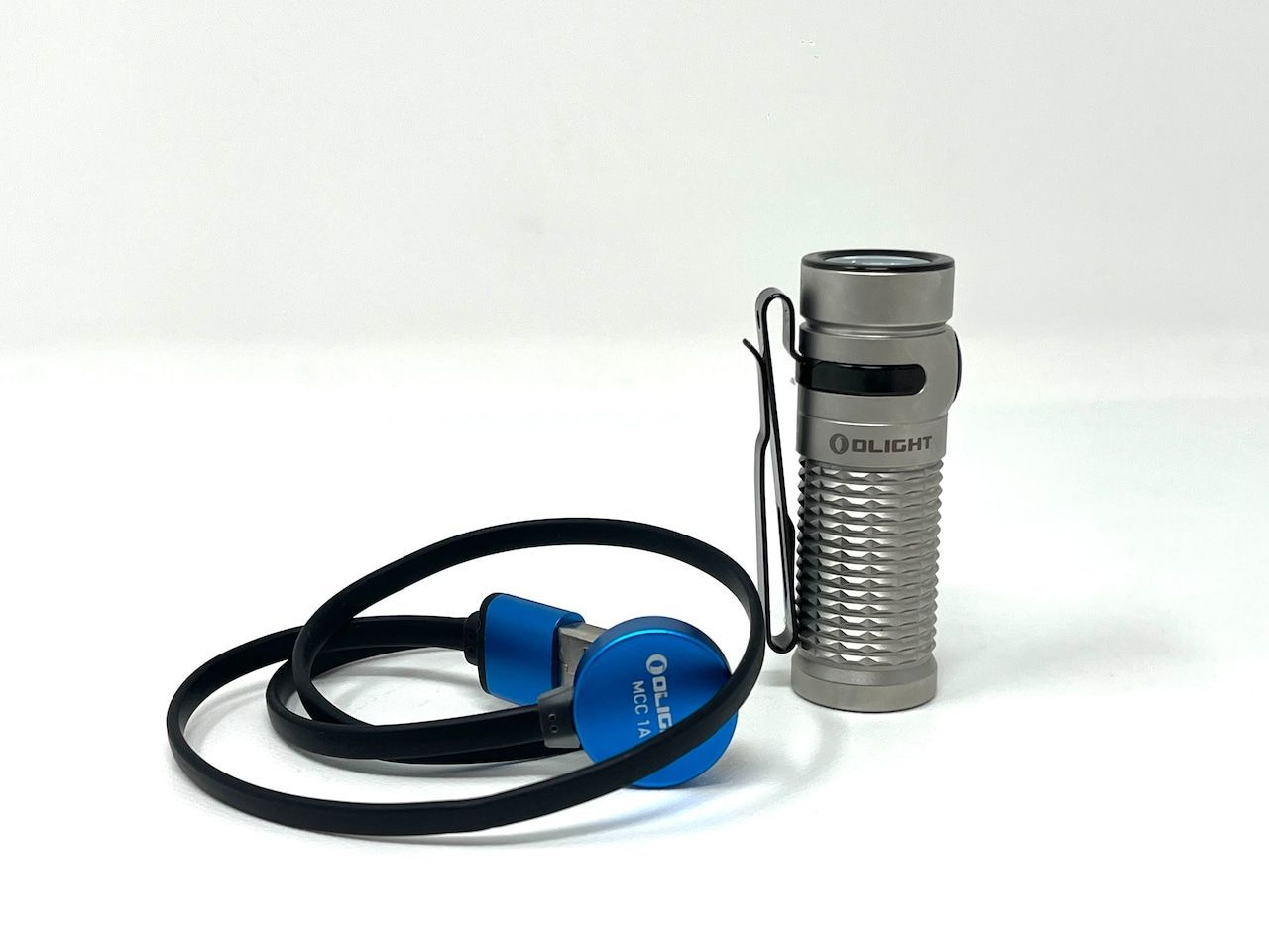 OLIGHT（オーライト）Baton3 リミテッド エディション シルバー