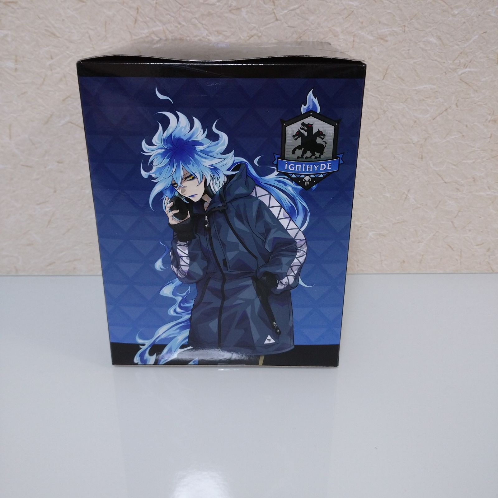 新品未開封 ツイステ イデア・シュラウド フィギュア - メルカリ