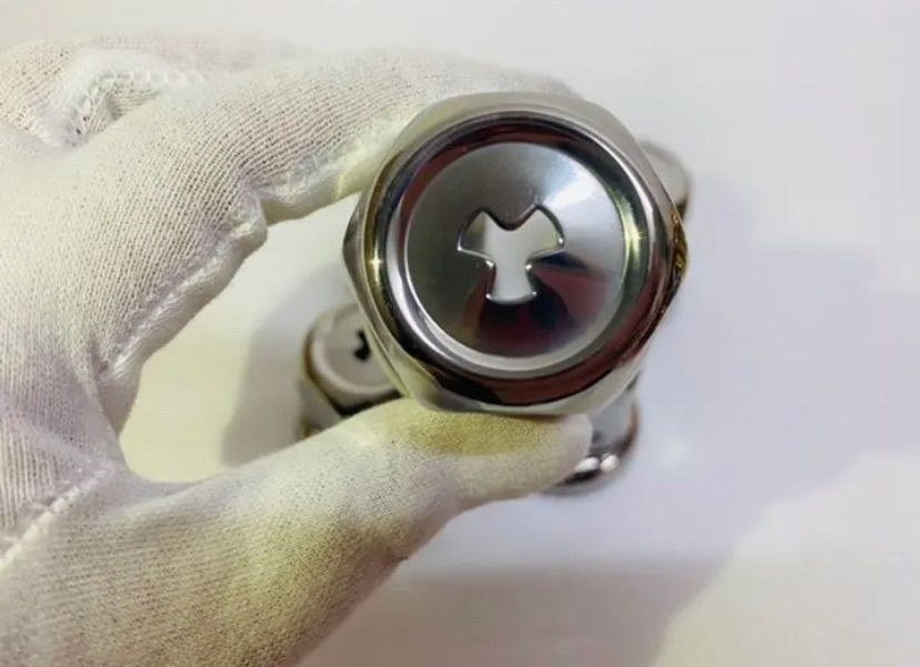 ナットキャップ33mm★ステンレス製上品な鏡磨き★ISO規格33mm各種★40個 ナットキャップ33mm☆ステンレス製上品な鏡磨き☆ISO規格33mm各種☆