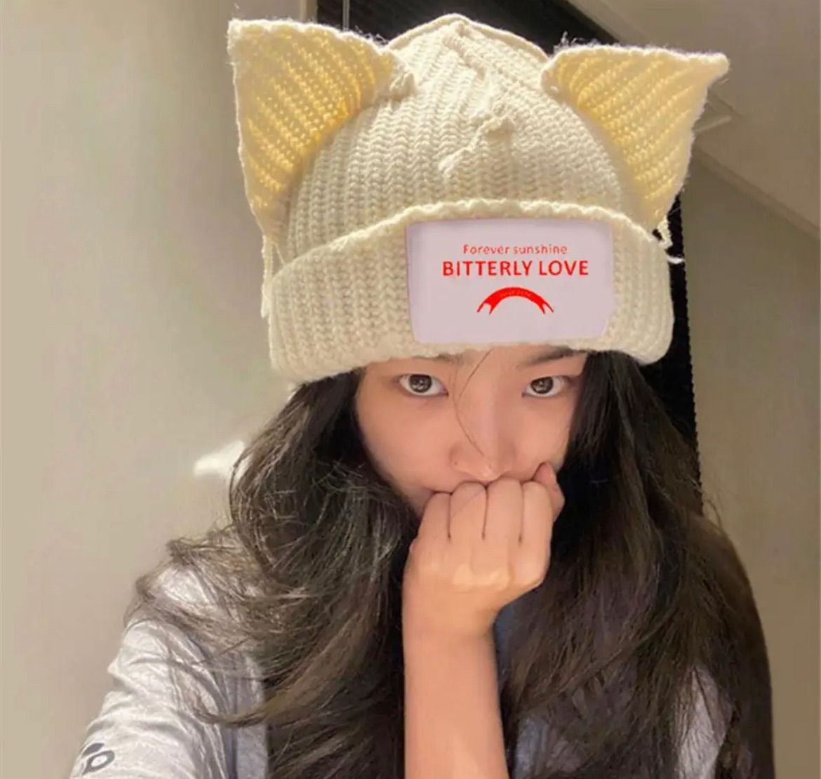 韓国アイドルも被ってる大人気の猫耳ニット帽【ブラック】韓国　大人気　登山　キャンプ　スキー　スノボー　男女兼用