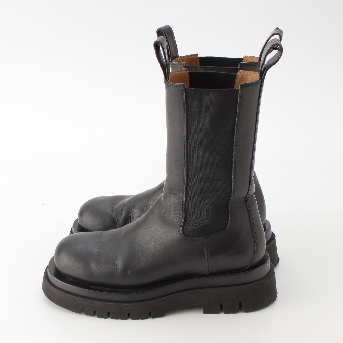 ボッテガヴェネタ レザー ラウンドトゥ ラグ チェルシー サイドゴア