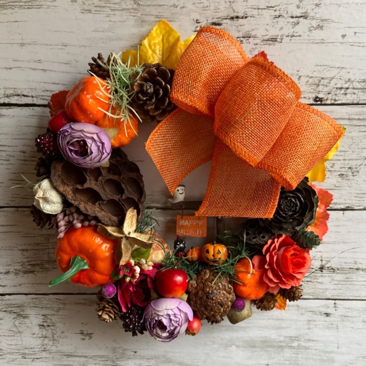 パンプキン＆木の実たくさんの オレンジハロウィン造花リース シックな