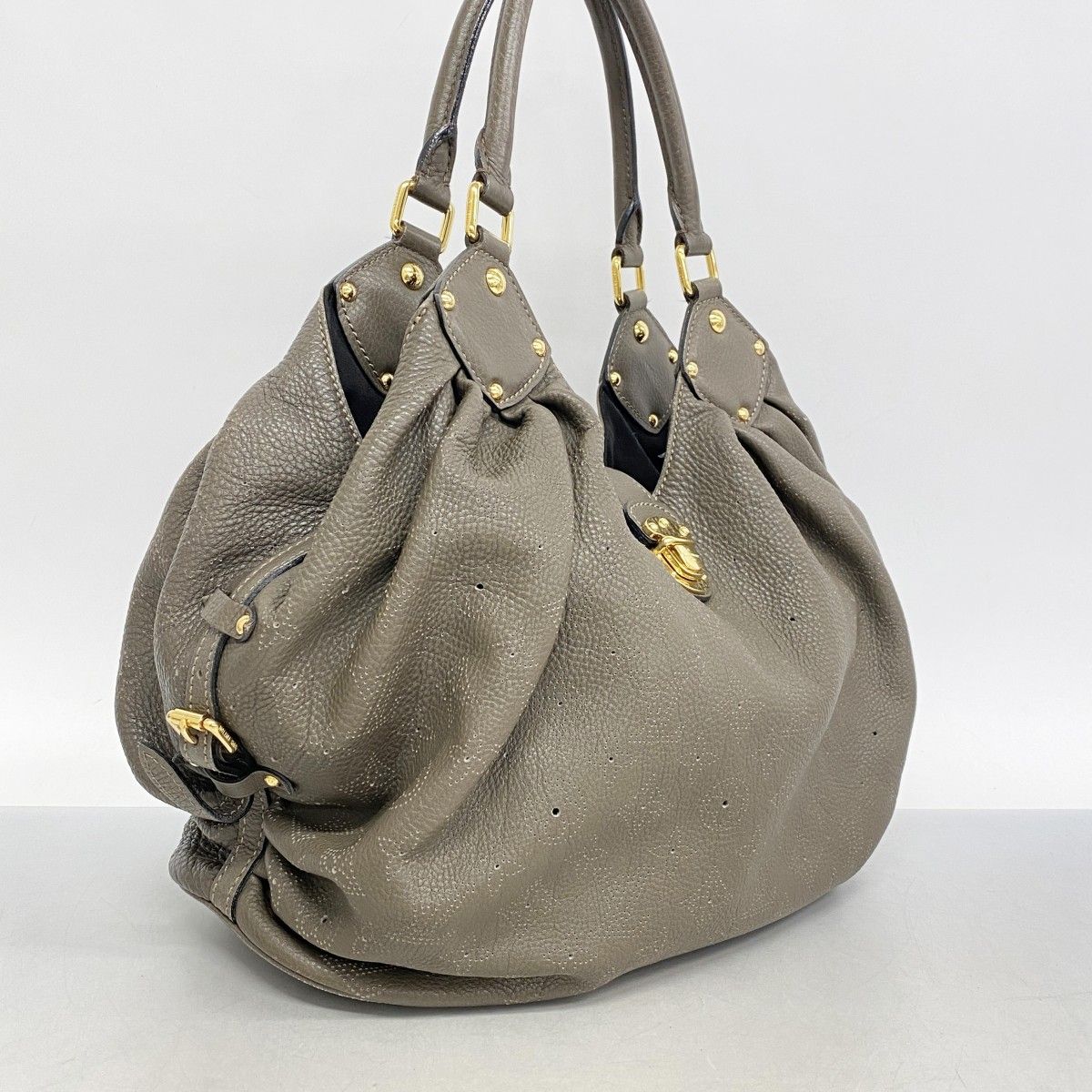 5da1351】ルイヴィトン ショルダーバッグ マヒナ XL M93119 トープ  