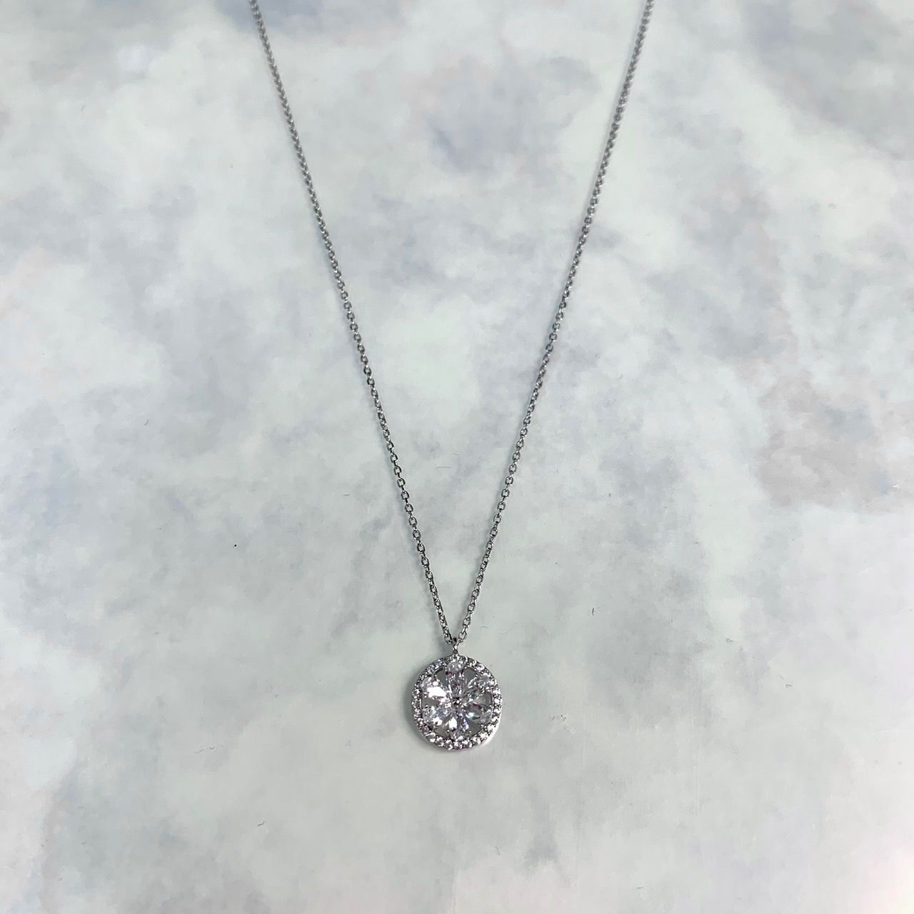 美品⭐️シルバー+クリスタルのネックレス】 シルバー925 AJIDOU