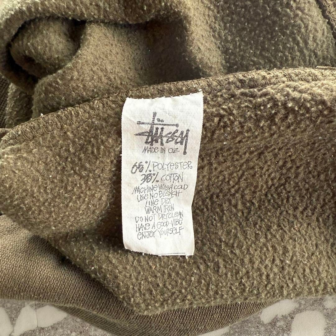 変形ロゴ トレーナー