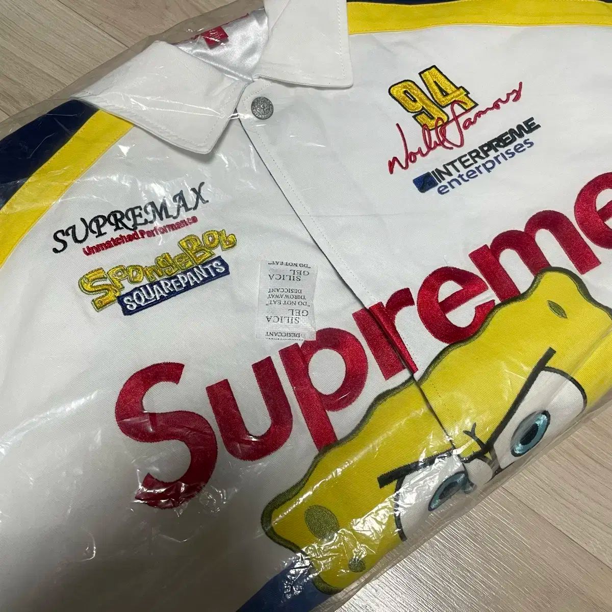 XL Supreme(シュプリーム) x スポンジボブ ジェフ ハミルトン