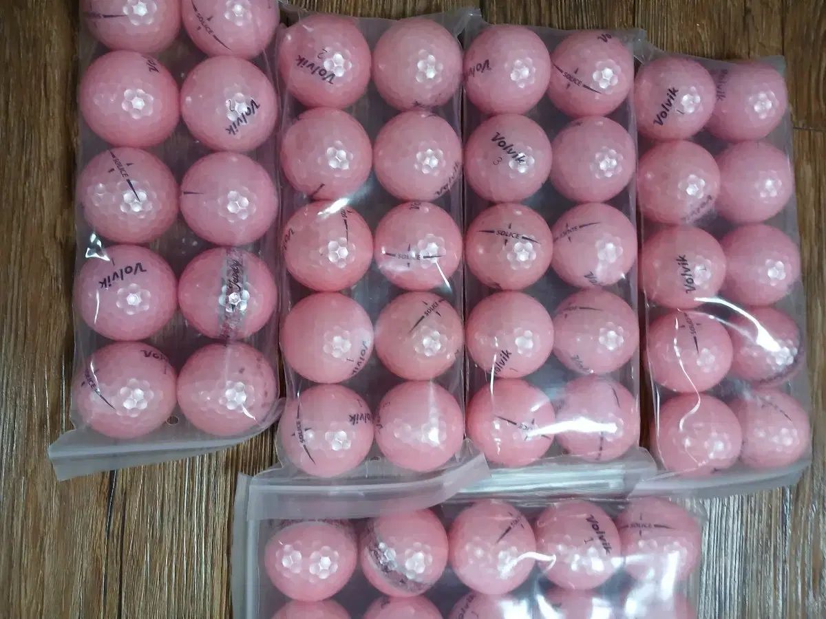ボルビック ソール R ロストボール ピンク 50個 9万円