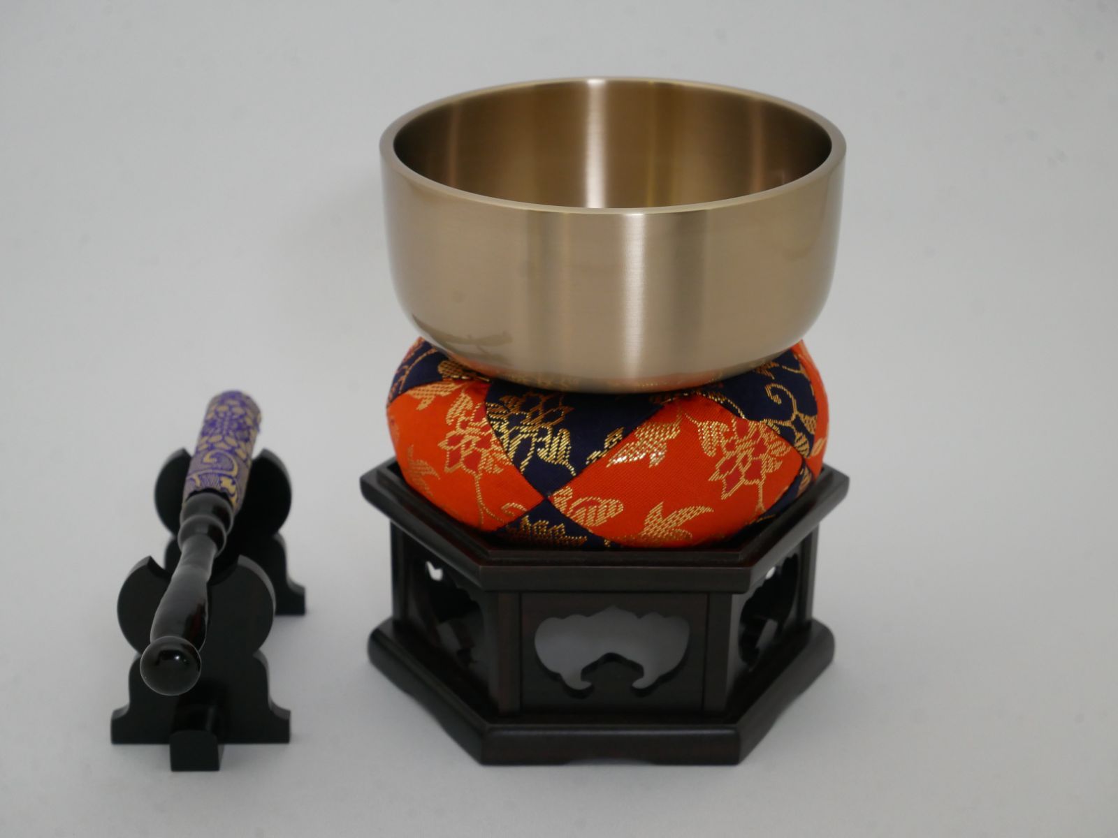 仏具 京仏具 松虫 りん 3.5寸 フッ素加工 み