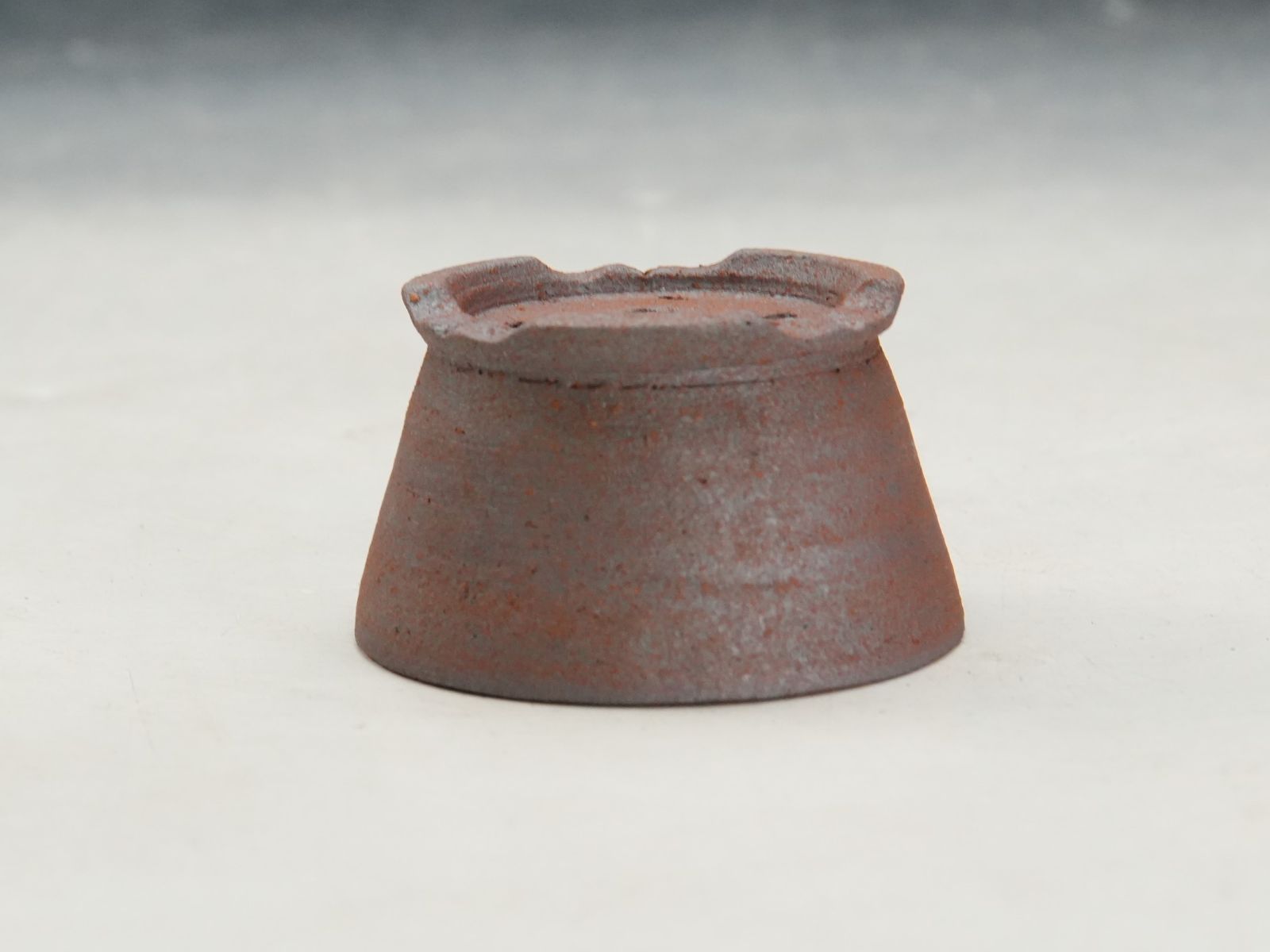 石井盆栽】ゆうき祥石 鉢 丸鉢 新品 横幅約5.2㎝p-130 - メルカリ