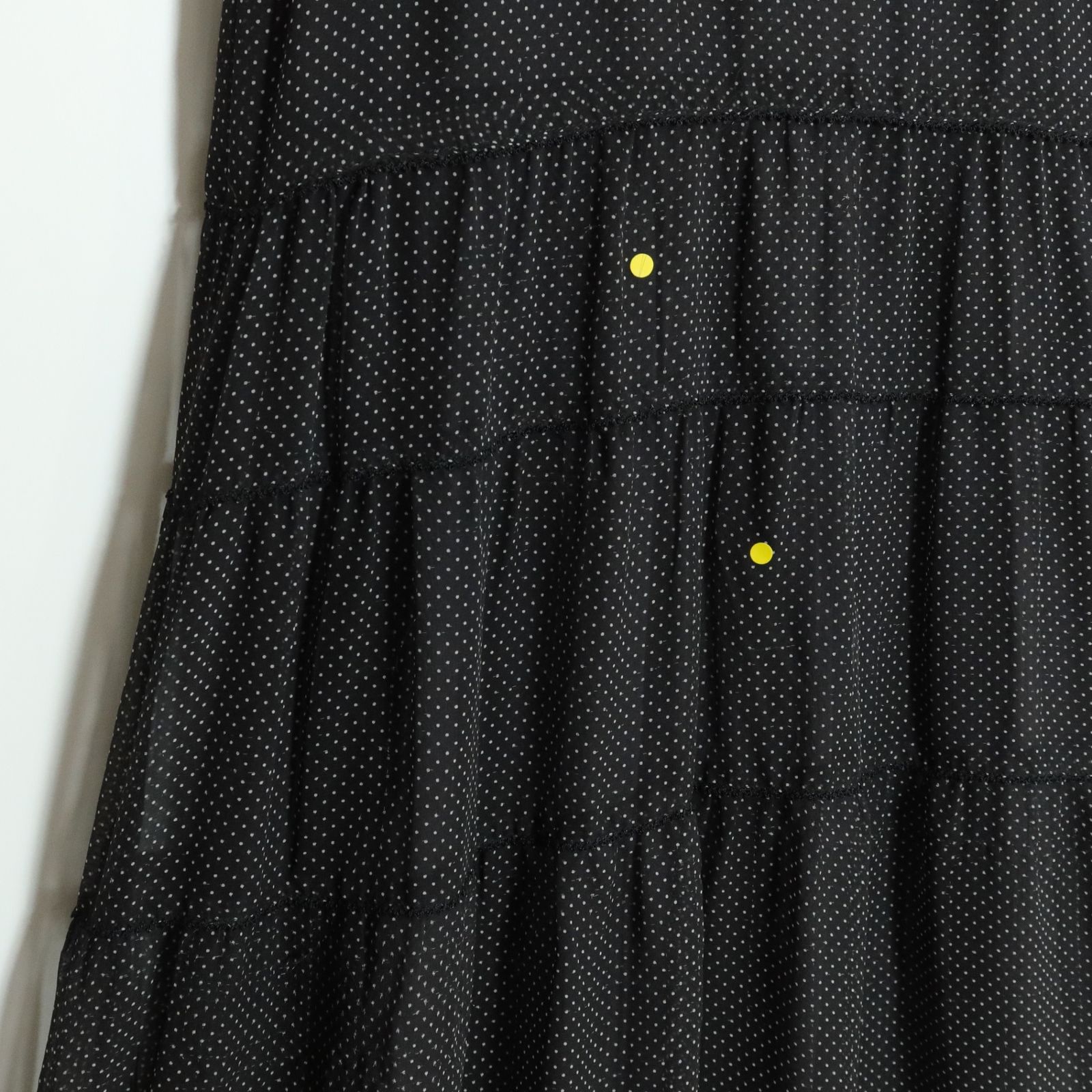 カネコイサオ☆ノースリーブワンピース シフォン 黒系 ドット柄 カネコイサオ☆ノースリーブワンピース シフォン 黒系 ドット柄
