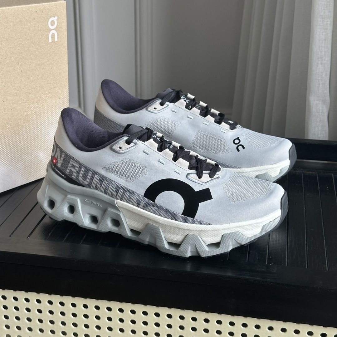 On Cloudmonster Hyper オン クラウドモンスター ハイパー ランニング