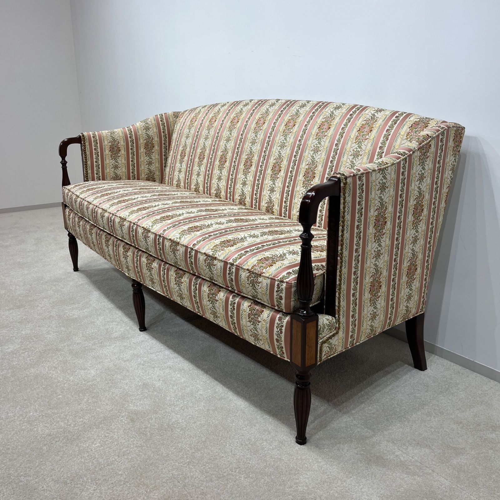 ヒッコリーチェア Hickory Chair Co3人掛けソファー Mahogany Sofa 