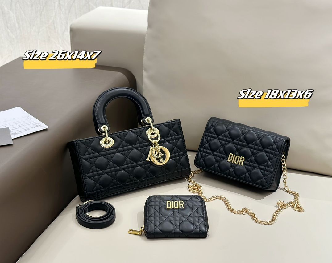 DIOR バッグと財布類