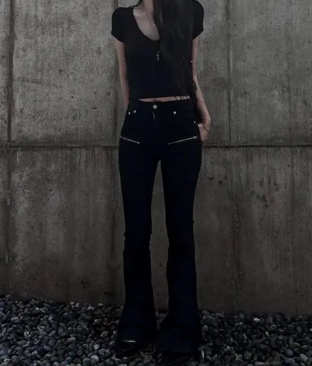 アーバンユニーク MADE 黒 ジッパー ブーツカット デニム m