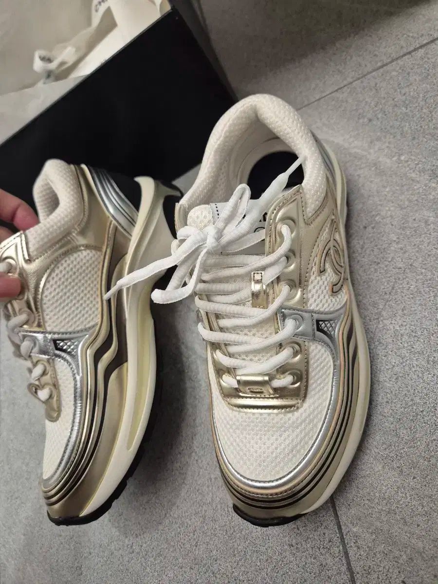 CHANEL(シャネル) スニーカーズ シャネル CCロゴ スニーカー 36