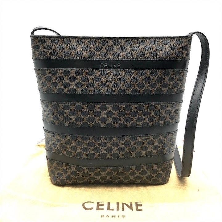 美品 CELINE セリーヌ ブラックマカダム ショルダー バッグ ブラック PVC レディース k1978 美品 CELINE セリーヌ ブラックマカダム ショルダー バッグ ブラック