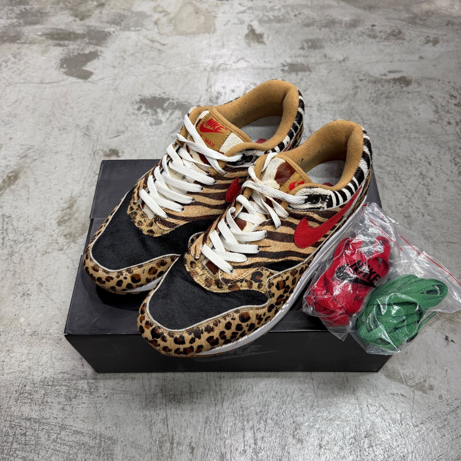 atmos NIKE Air Max 1 DLX Animal Pack/Safari コラボ エアマックス 