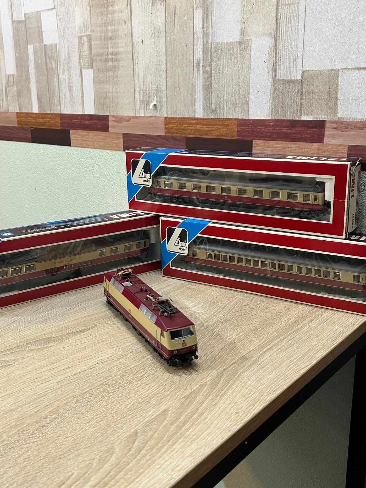 LIMA models 海外電車 模型 モーター付きあり 4点セット