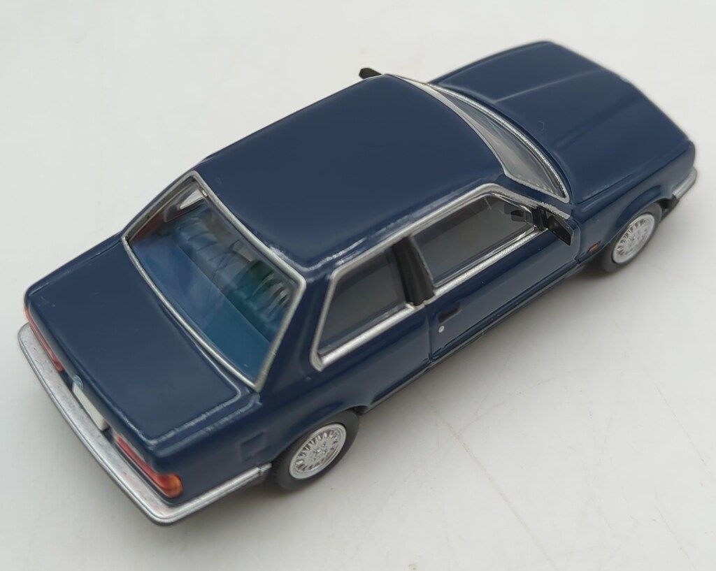 トミカリミテッドヴィンテージ LV-N91b BMW318i 2ドア(青) BMW318i2