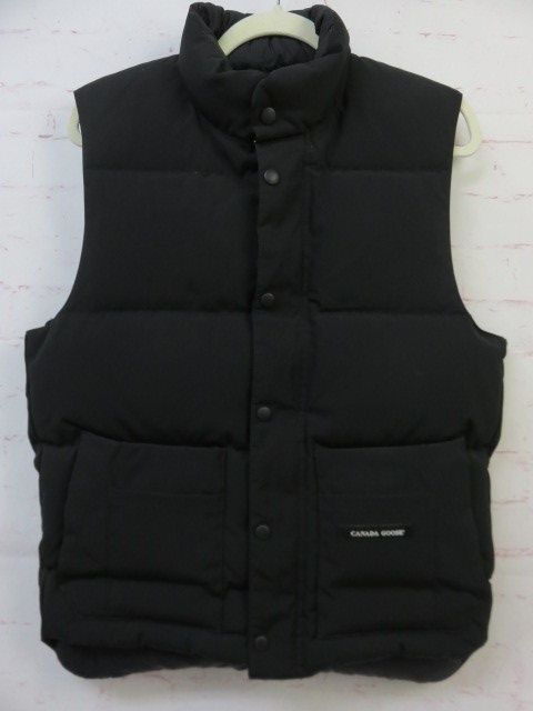 【中古】CANADA GOOSE ｶﾅﾀﾞｸﾞｰｽ ﾀﾞｳﾝﾍﾞｽﾄ 無地 ﾌﾞﾗｯｸ S 991781301