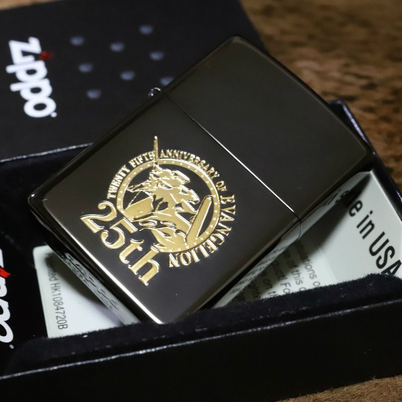 エヴァンゲリオン25周年記念 ZIPPO 限定シリアルナンバー入り 黒 ジッポー