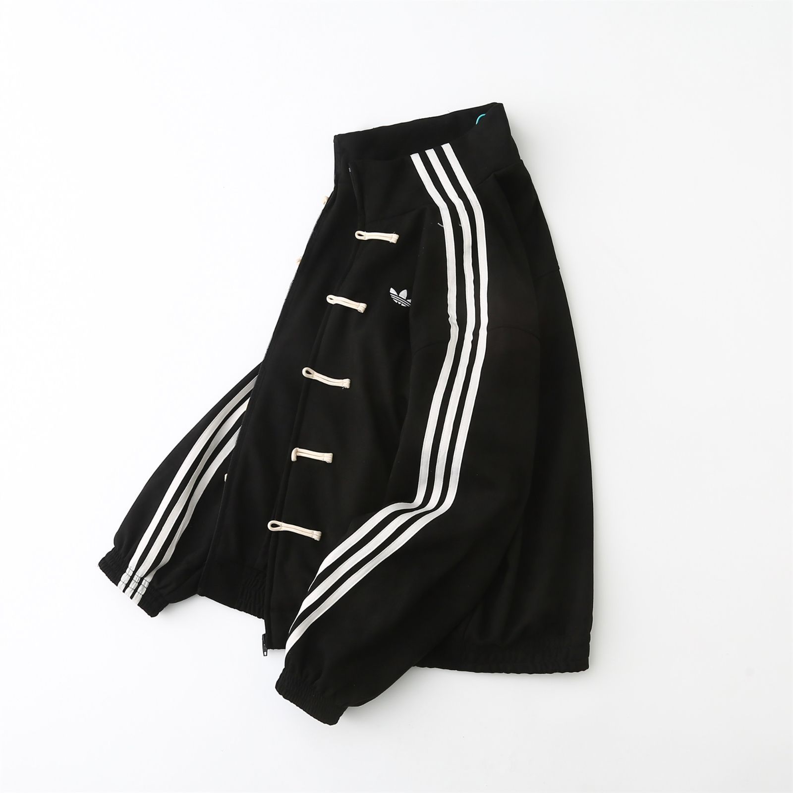 adidas CTT track jacket 中国限定 巳年 男女兼用 - メルカリ