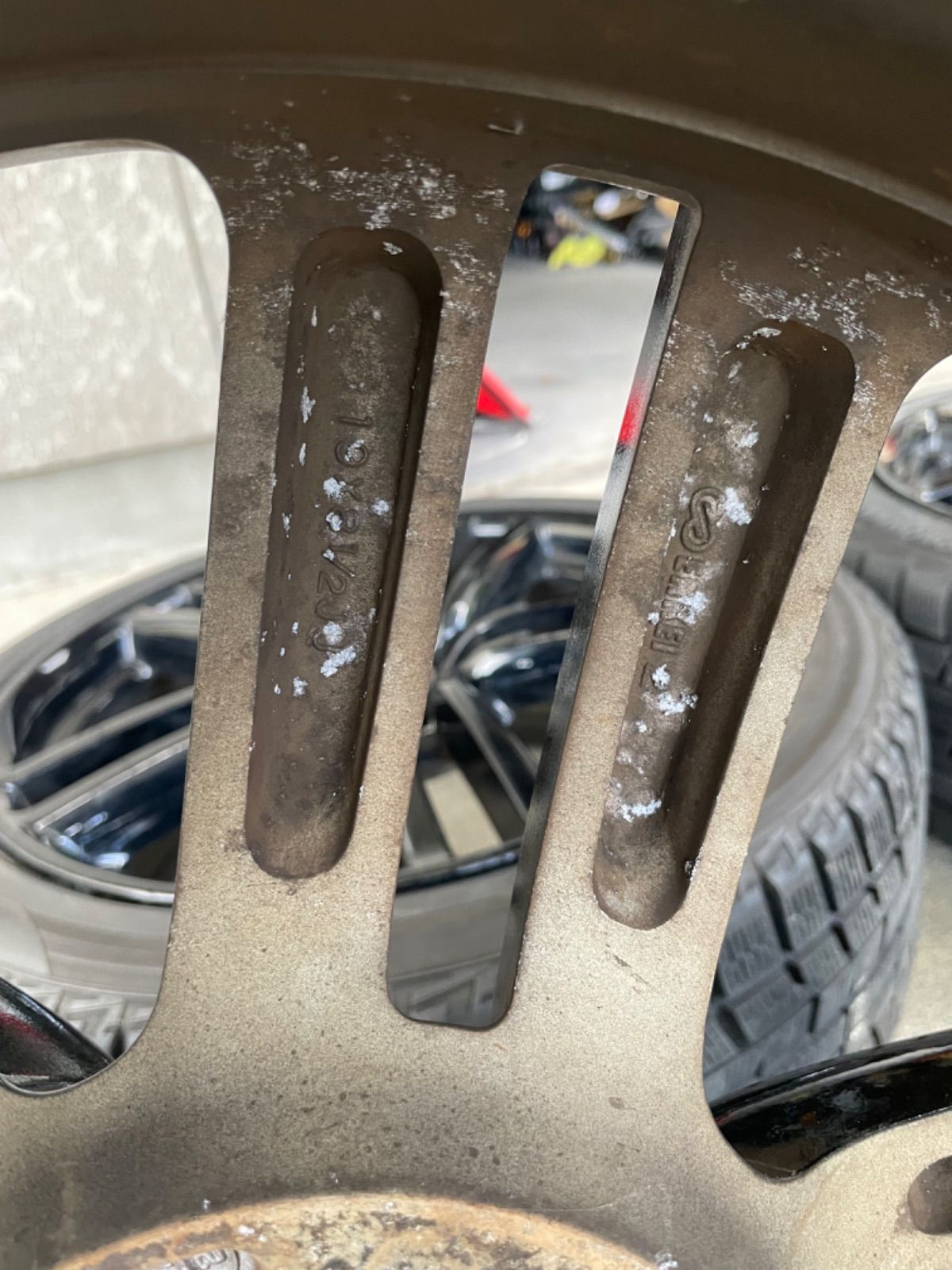 ENKEI製　日産Y50FUGA　純正19インチ　PCD114.3　 5穴　4本 NISSAN ニッサン フーガ 純正 ホイール 4本 8.5J-19 PCD114.3 5