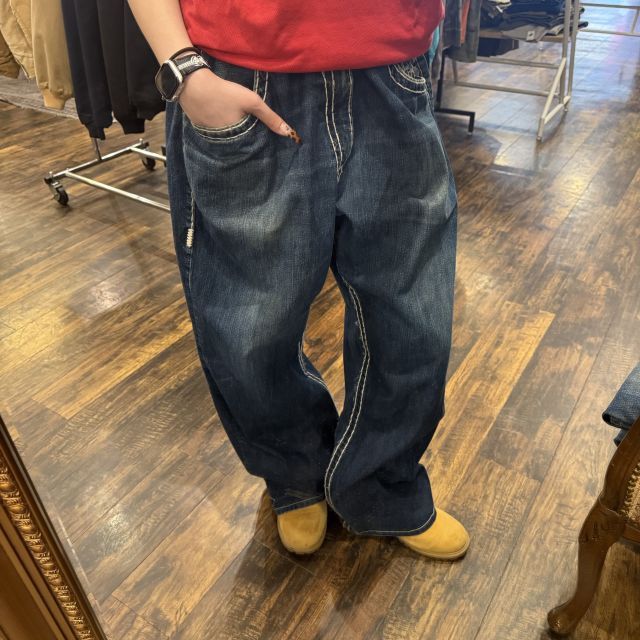 【美品】トゥルーレリジョンストレートデニム太ステッチ トゥルーレリジョン 極太ステッチ デニム true religion 00s