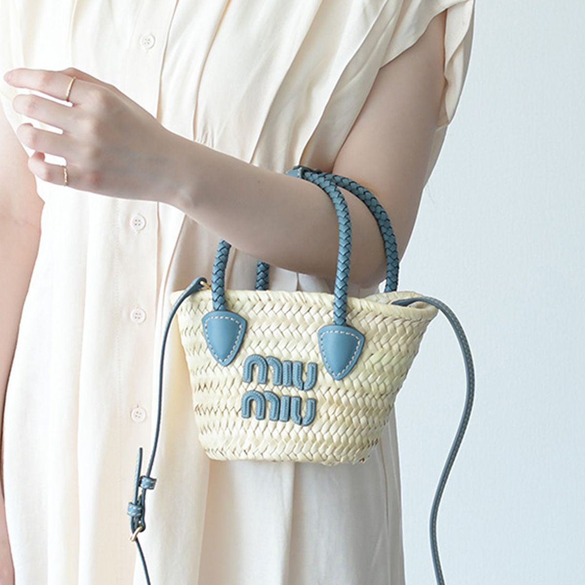 MIU MIU ミュウミュウ バッグ かごバッグ ラフィア ミニかごバッグ 