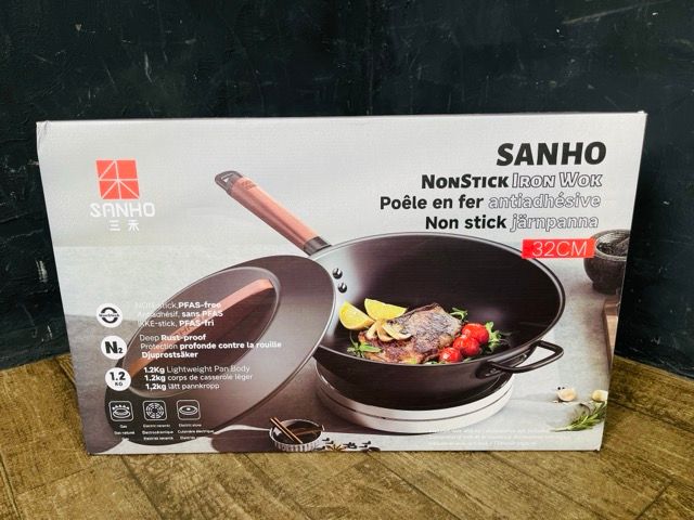 未使用品 サンホ 鉄製深型 フライパン 32cm SANHO 調理器具 1.2kg 軽量