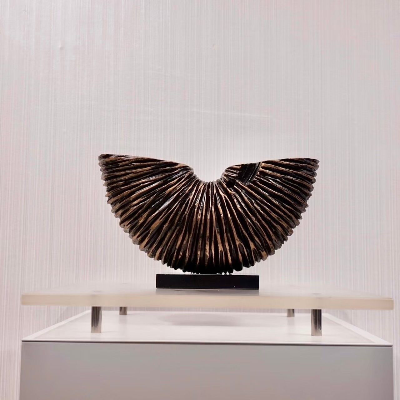 輸入品 オブジェ 置物 インテリア 雑貨 小物 アート 抽象彫刻 モダン 北欧 美術 モデルルーム モニュメント WWW_IBETON_RU