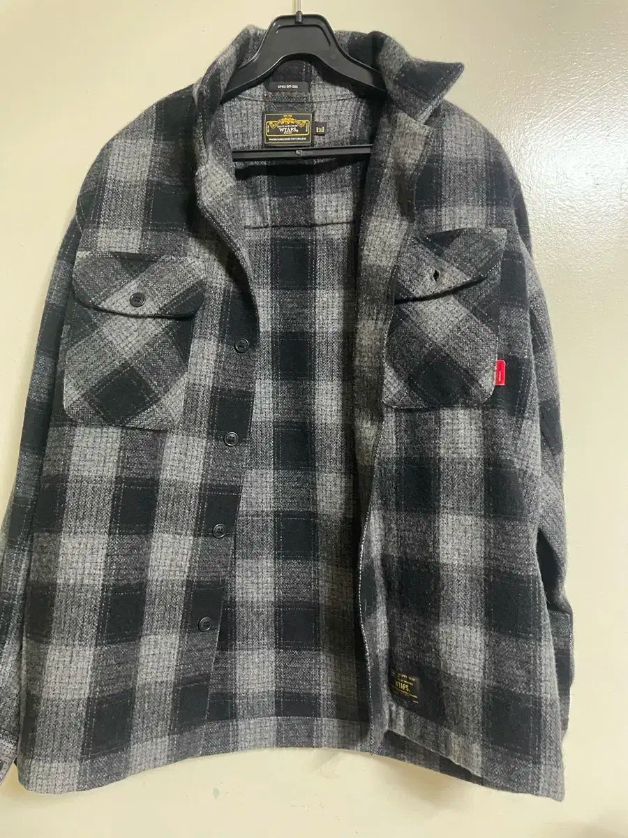 WTAPS(ダブルタップス) シャツ