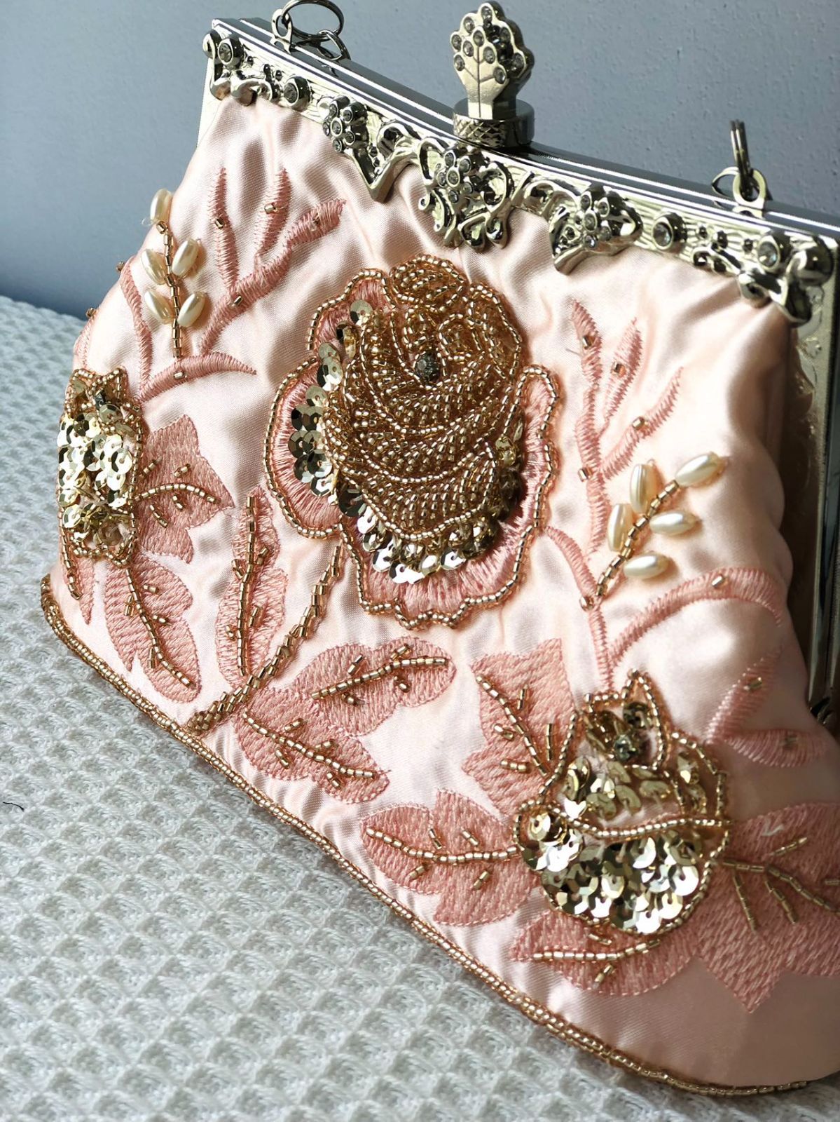 サンプル処分】パーティーバッグ ビーズ 刺繍 レディース 結婚式