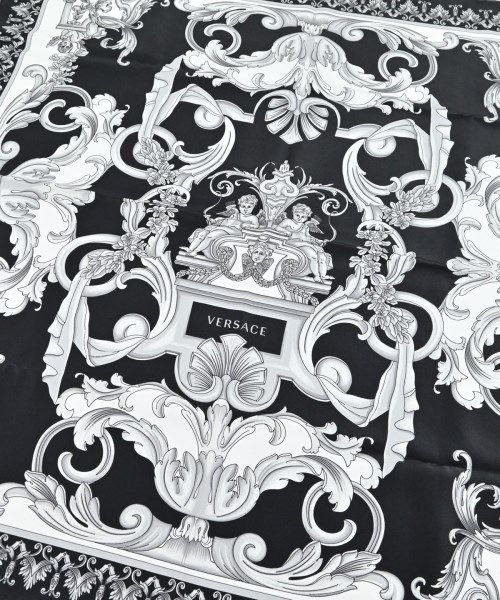 VERSACE バンダナ・スカーフ レディース 【古着】【中古】【送料