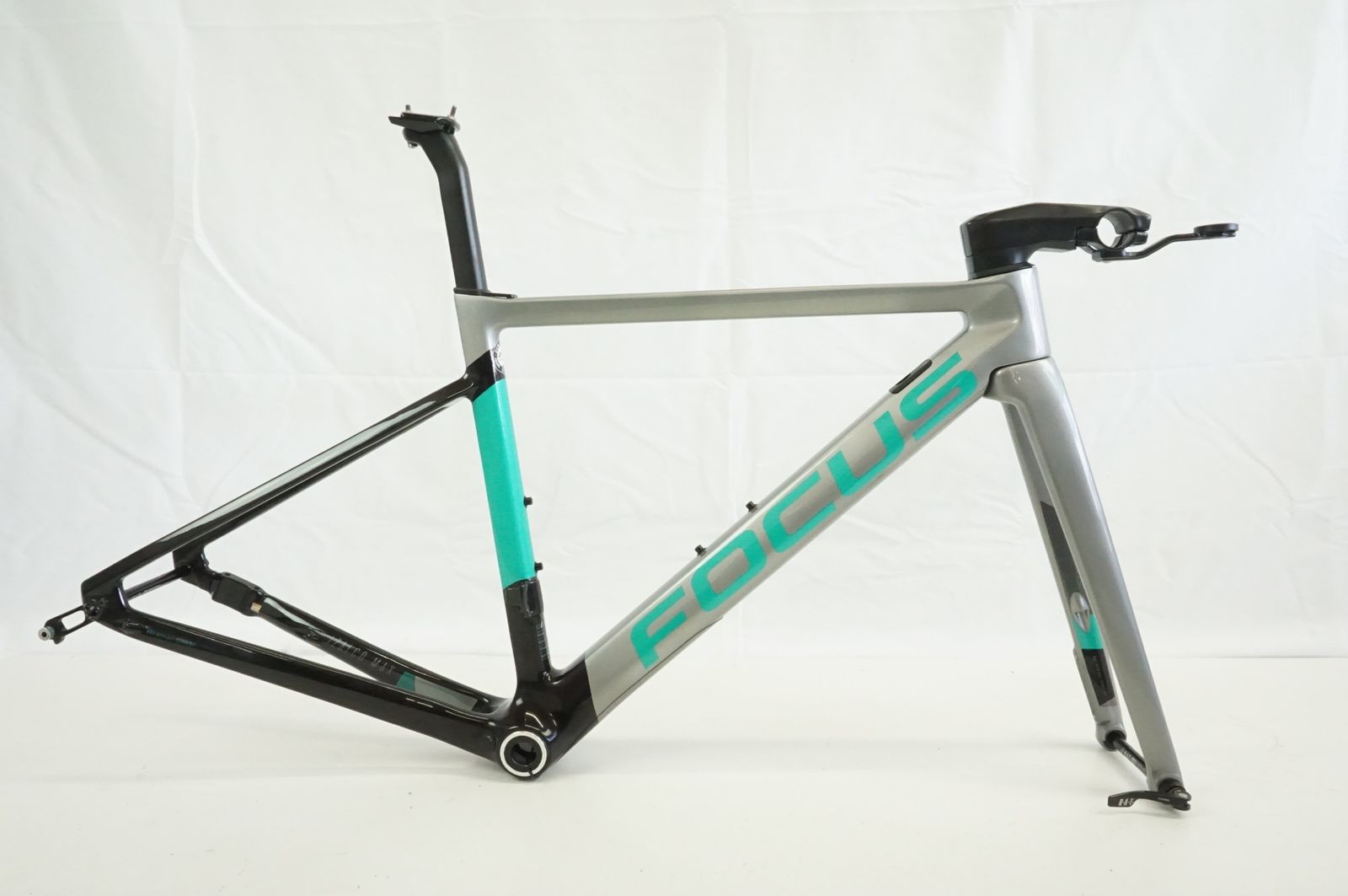 専用出品 フレームセットのみ FOCUS IZALCO MAX focus izalco max フレームセット 美品 フォーカス S グレー ロード
