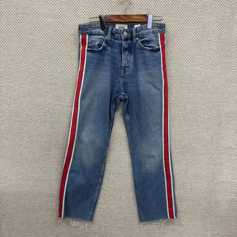 【ZARA】サイドライン入りデニムパンツ 6929/011/443 ZARA】サイドライン入りデニムパンツ 6929/011/443 (ZARA/デニム